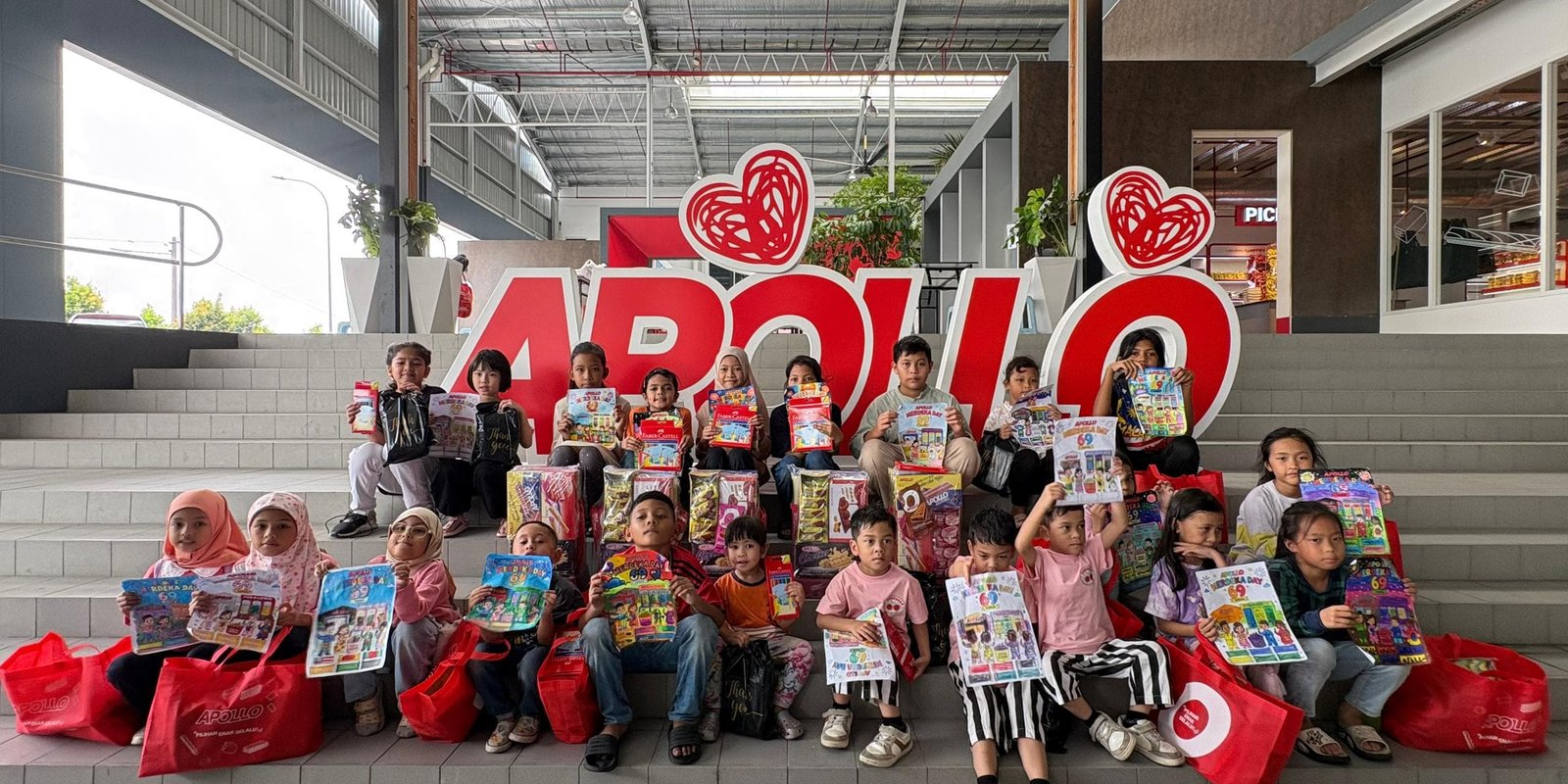 APOLLO2GO Merdeka Month Colouring Contest